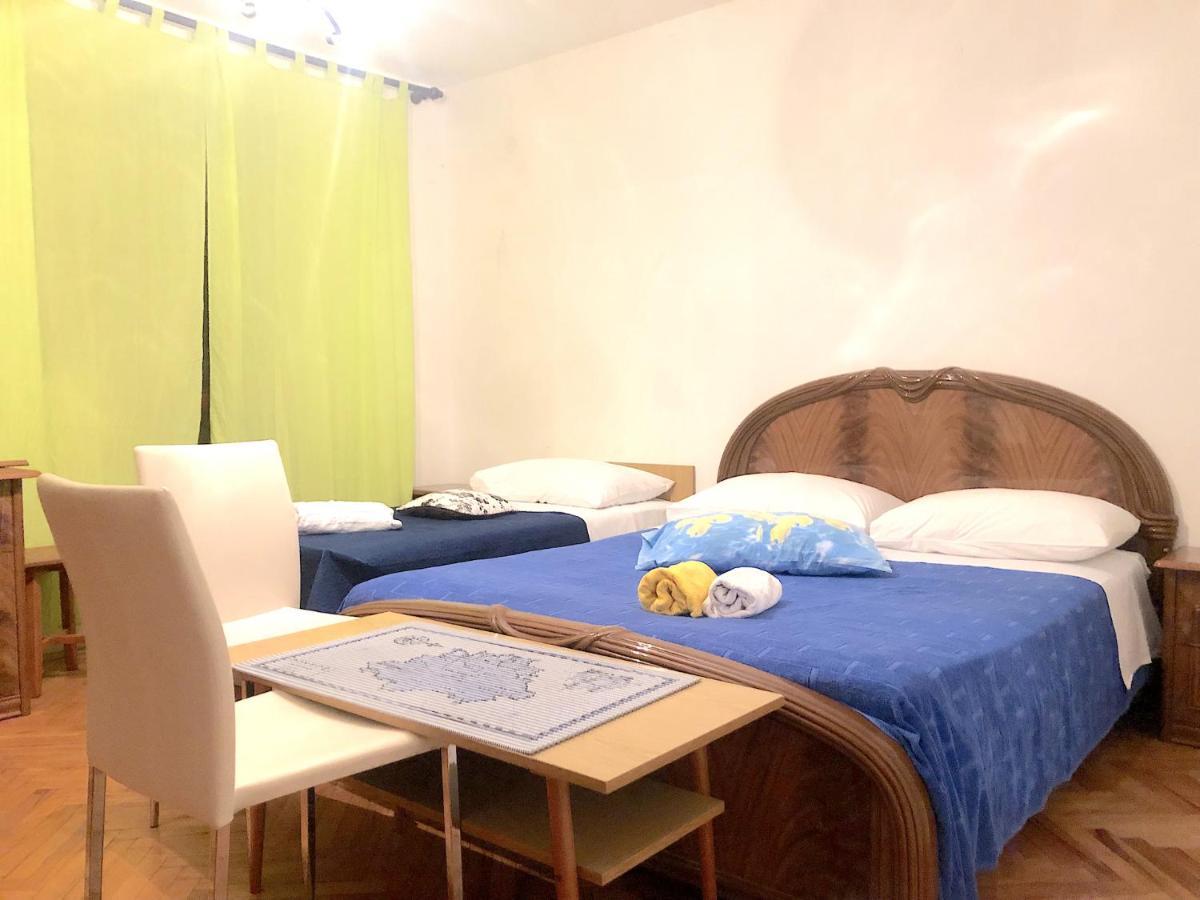 Nar Apartment Mrljane Eksteriør billede