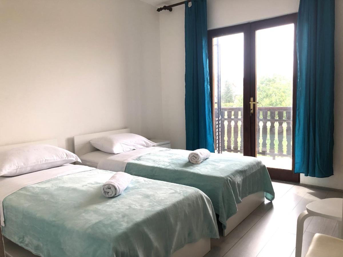 Nar Apartment Mrljane Eksteriør billede